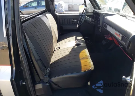 1986 Chevrolet C10 from USA, damaged, VIN 1GCEC14F8GJ141548